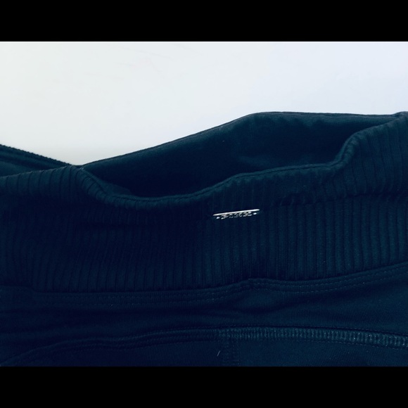 Victoria Secret Pink Ultimate Leggings Small Black With Multicolor Stripes - Picture 5 of 8